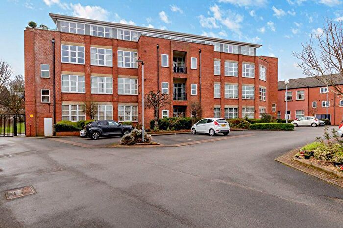 2 Bedroom Flat To Rent In Dene House Court, Leicester Place, Leeds, LS2