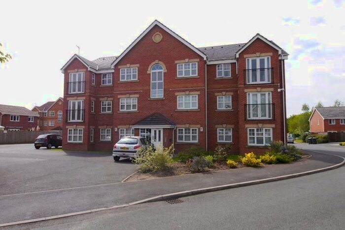 2 Bedroom Flat To Rent In Meadow Field, Hindley Green, Wigan, WN2