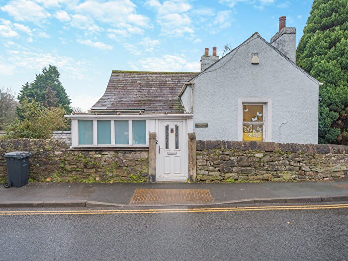2 Bedroom Cottage For Sale In Cockermouth, Cumbria, CA13