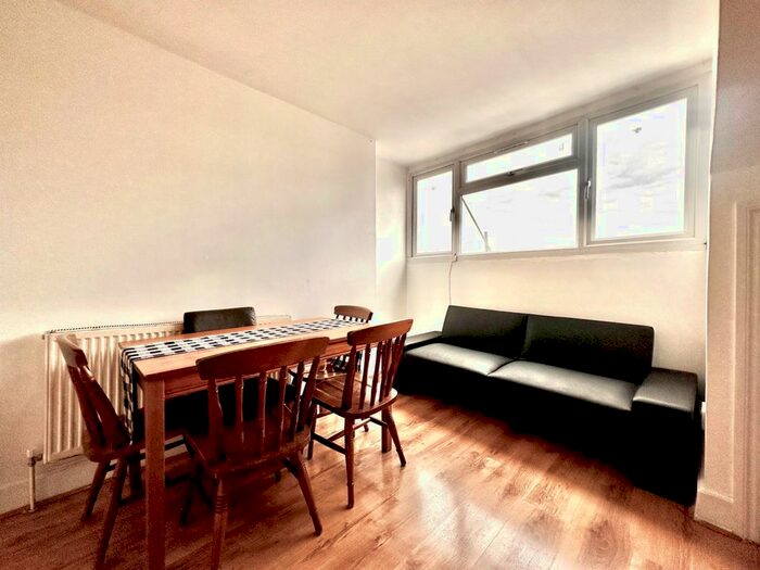 1 Bedroom Flat To Rent In Alexandra Road, Addiscombe, Croydon, CR0