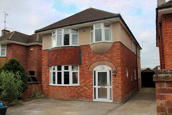 4 Bedroom Detached House To Rent In Preston Grove, Yeovil, BA20