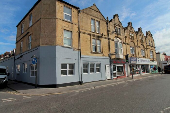 1 Bedroom Flat To Rent In Locking Road, Weston-Super-Mare, BS23