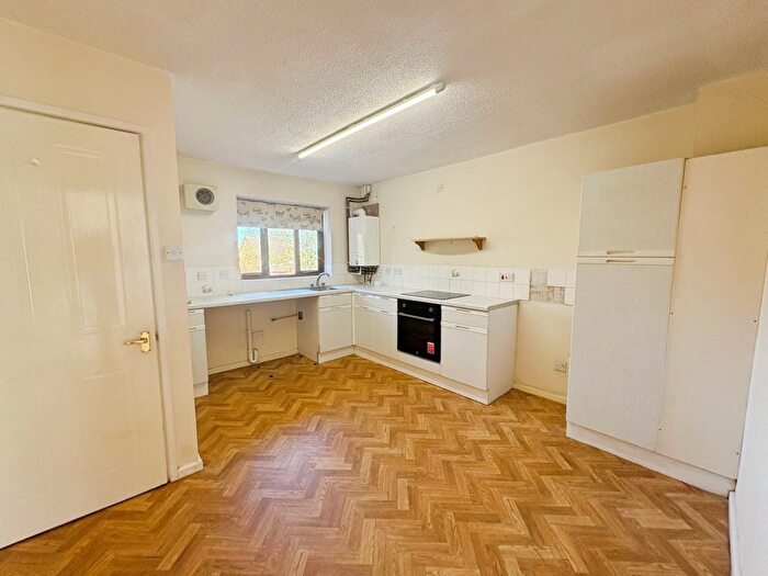 2 Bedroom Terraced House To Rent In Cygnet Close, Alvechurch, Birmingham, B48