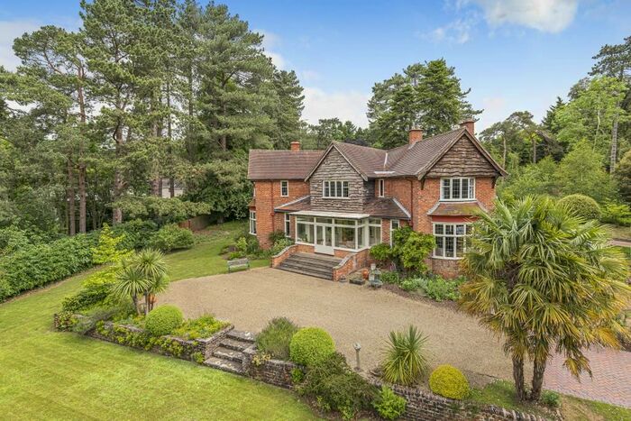 5 Bedroom Detached House For Sale In Boars Hill, Oxford, OX1