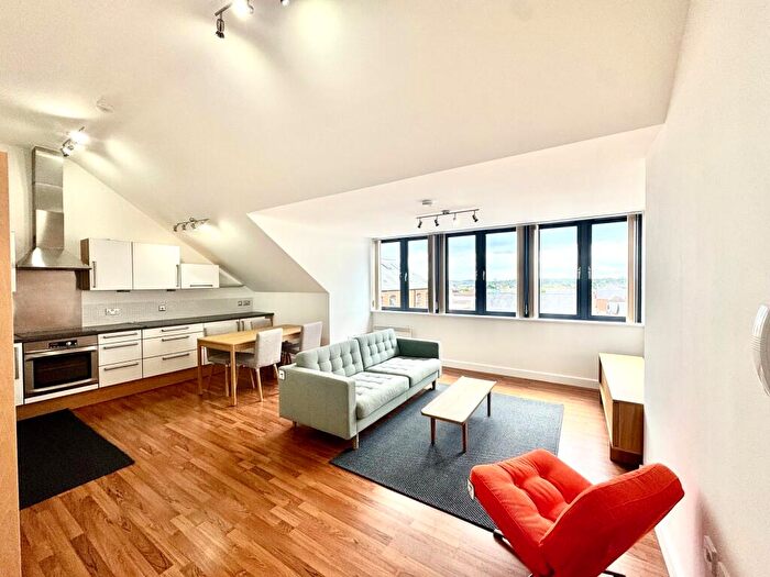 2 Bedroom Flat To Rent In The Parkes Building, Beeston, NG9