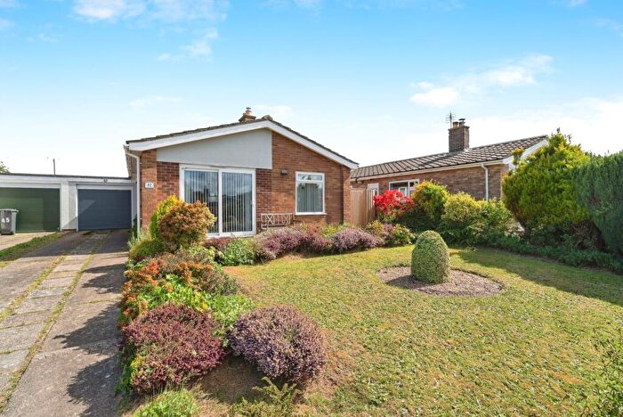 2 Bedroom Bungalow For Sale In Burnt Hills, Cromer, Norfolk, NR27