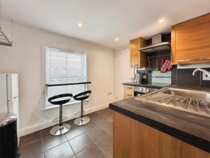 1 Bedroom Apartment To Rent In Southampton Street, Reading, Berkshire, RG1