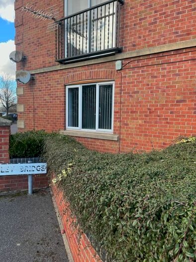 1 Bedroom Flat To Rent In Galleon Court, Hull, HU9