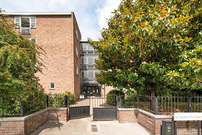 Flat To Rent In Kennington Park Road, Kennington, SE11