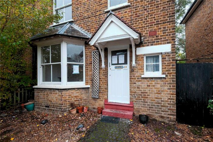 3 Bedroom Semi-Detached House To Rent In Lyne Crescent, Walthamstow, London, E17
