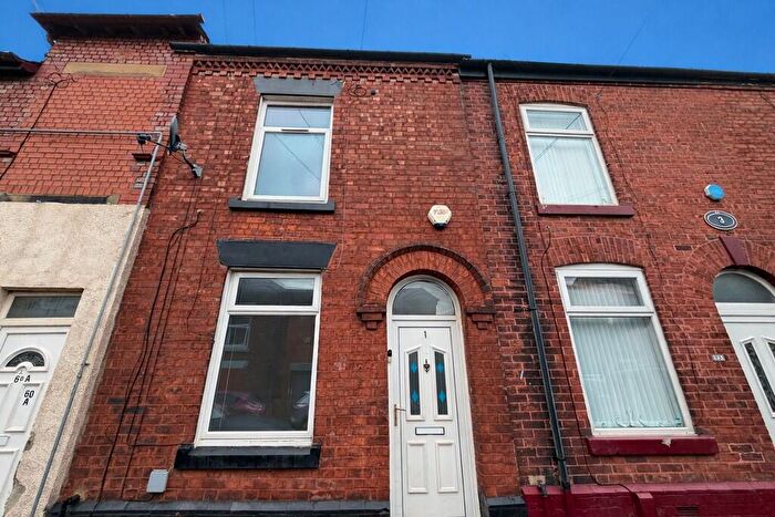 2 Bedroom Terraced House To Rent In Peel Street, Denton, M34