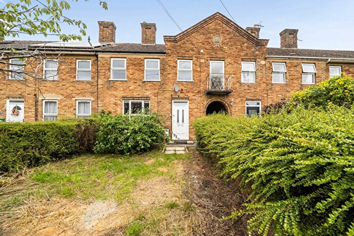 4 Bedroom Terraced House For Sale In Cotswold Terrace, Chipping Norton, OX7