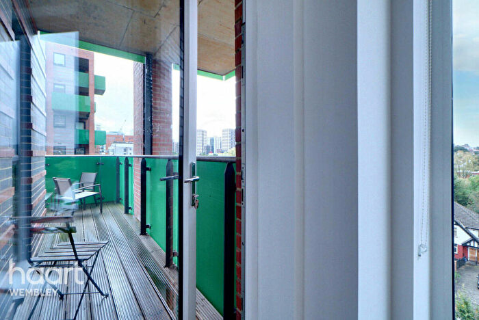 2 Bedroom Apartment For Sale In Wembley Park, HA9