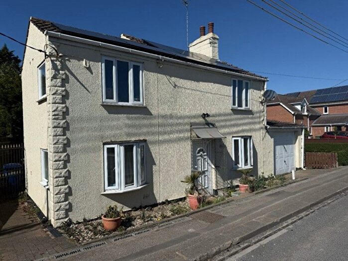 4 Bedroom Detached House For Sale In Chestnut House, High Road, Guyhirn, Wisbech, Cambridgeshire, PE13