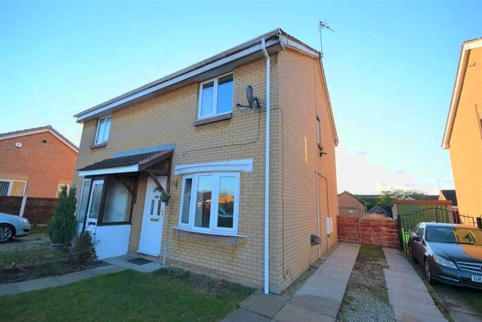 3 Bedroom Semi-Detached House To Rent In Thorpehall Road, Edenthorpe, Doncaster, South Yorkshire, DN3