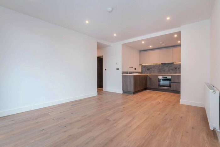 2 Bedroom Flat To Rent In The Lancaster, Snow Hill Wharf, Shadwell Street, B4