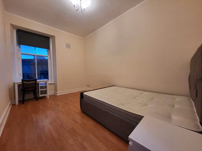 2 Bedroom Flat To Rent In Brechin Street, Finnieston, Glasgow, G3