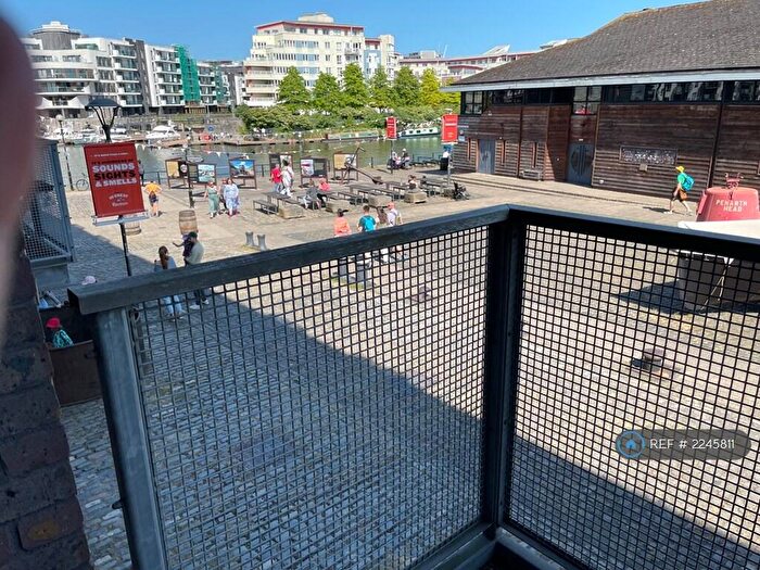 1 Bedroom Flat To Rent In Steamship House, Bristol, BS1