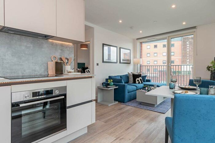 1 Bedroom Apartment To Rent In The Barker, Shadwell Street, B4