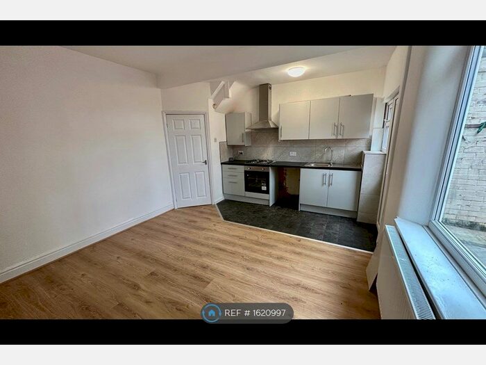 3 Bedroom Terraced House To Rent In Ince Avenue, Anfield, Liverpool, L4