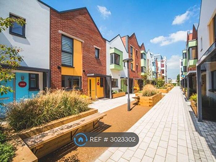 4 Bedroom Terraced House To Rent In Paintworks, Arnos Vale, Bristol, BS4