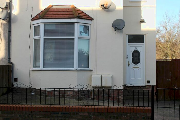 1 Bedroom Flat To Rent In Dingle Road, Birkenhead, CH42