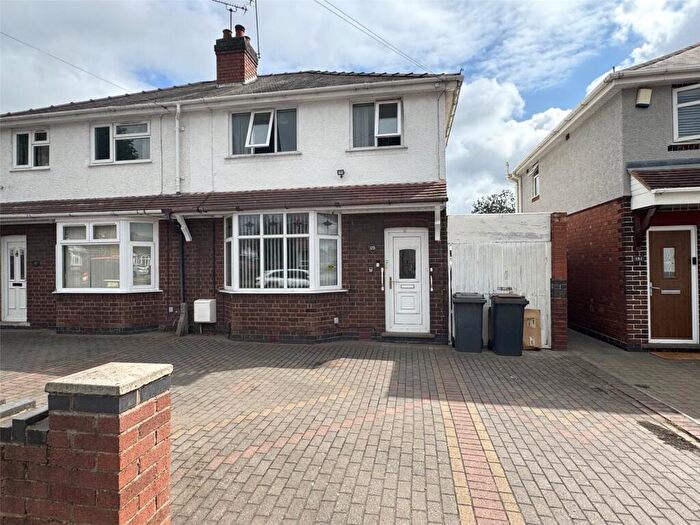 3 Bedroom Semi-Detached House To Rent In Goodyers End Lane, Bedworth, Warwickshire, CV12