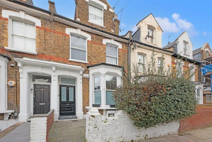 1 Bedroom Flat To Rent In Brighton Road, London, N16