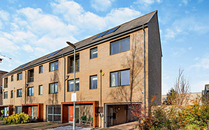 4 Bedroom End Of Terrace House To Rent In Cedar Road, Trumpington, Cambridge, Cambridgeshire, CB2