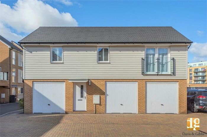 2 Bedroom Flat To Rent In Foster Drive, Dartford, Dartford DA1