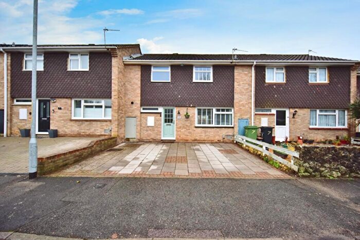 3 Bedroom Terraced House For Sale In Wingham Close, Maidstone, Kent, ME15