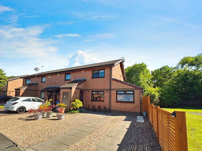 3 Bedroom End Of Terrace House For Sale In Fisher Drive, Paisley, PA1