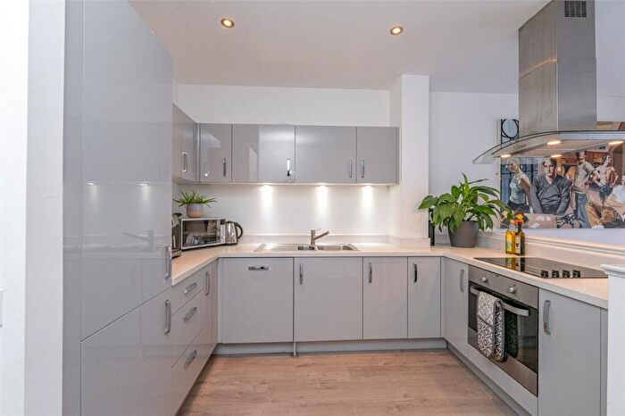 3 Bedroom Terraced House For Sale In Ellis Drive, Edinburgh, EH14