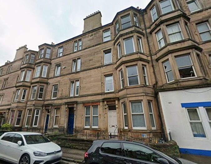 3 Bedroom Flat To Rent In Temple Park Crescent, Polwarth, Edinburgh, EH11
