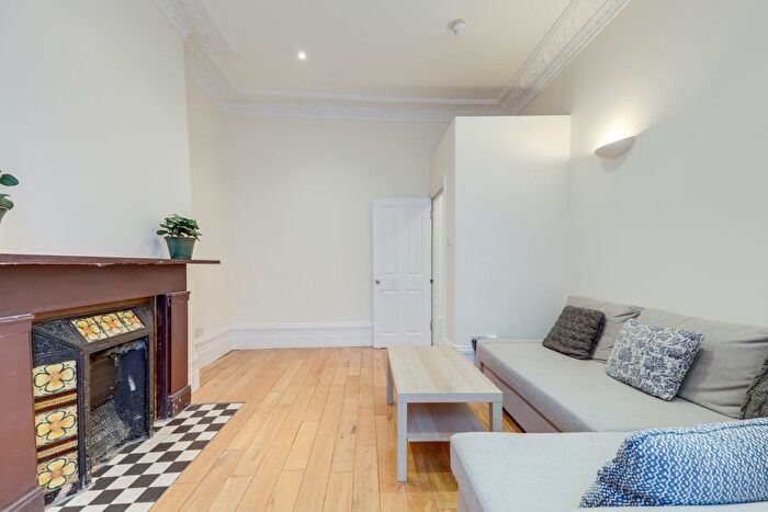 1 Bedroom Flat To Rent In Denbigh Street, London, SW1V