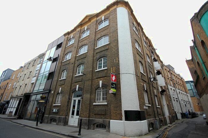 2 Bedroom Flat To Rent In Bermondsey Street, London, SE1
