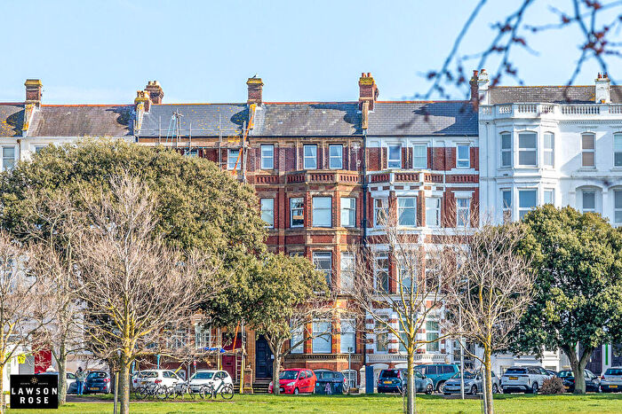 2 Bedroom Flat For Sale In Western Parade, Southsea, PO5