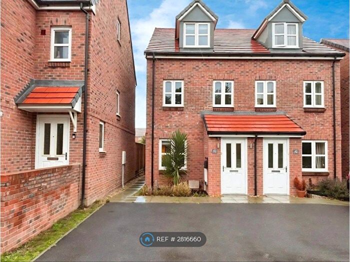 3 Bedroom Semi Detached House To Rent In Ivie Place, Salisbury, SP2