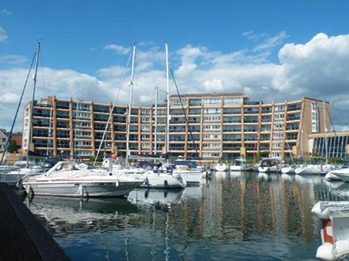 2 Bedroom Apartment To Rent In Oyster Quay, Port Solent, PO6