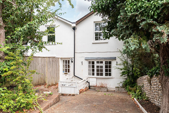 2 Bedroom Semi-Detached House For Sale In Harrow Road West, Dorking, RH4