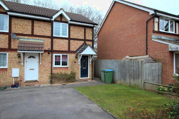2 Bedroom End Of Terrace House To Rent In Andalusian Gardens, Whiteley, PO15