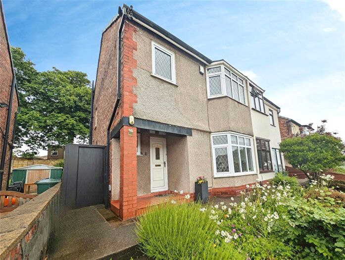 3 Bedroom Semi-Detached House To Rent In Duckworth Road, Prestwich, Manchester, Greater Manchester, M25