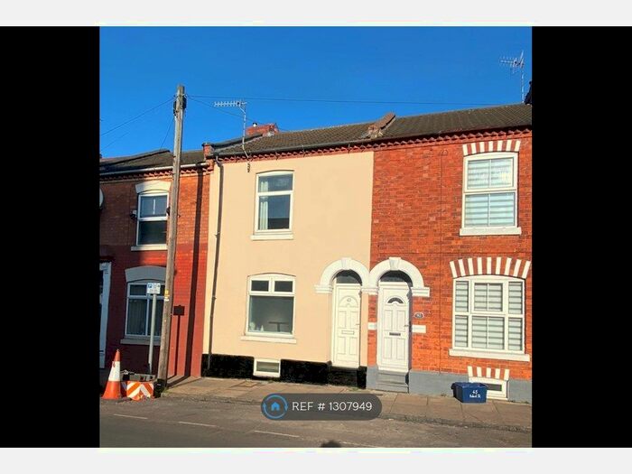 2 Bedroom Terraced House To Rent In Robert Street, Northampton NN1
