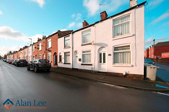 2 Bedroom Terraced House For Sale In Crompton Road, Macclesfield, SK11