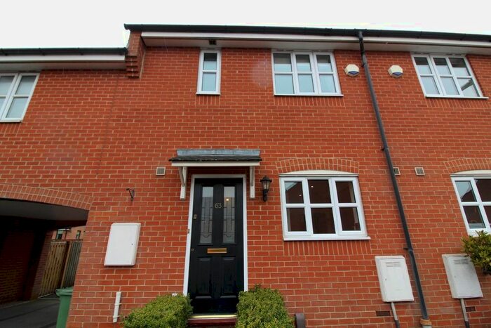 3 Bedroom Property To Rent In Shire Road, Morley, Leeds, LS27