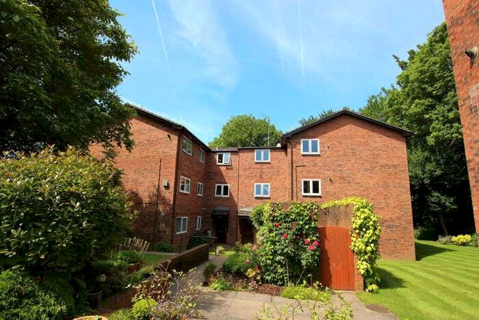 2 Bedroom Flat To Rent In Anthus Mews Northwood, HA6