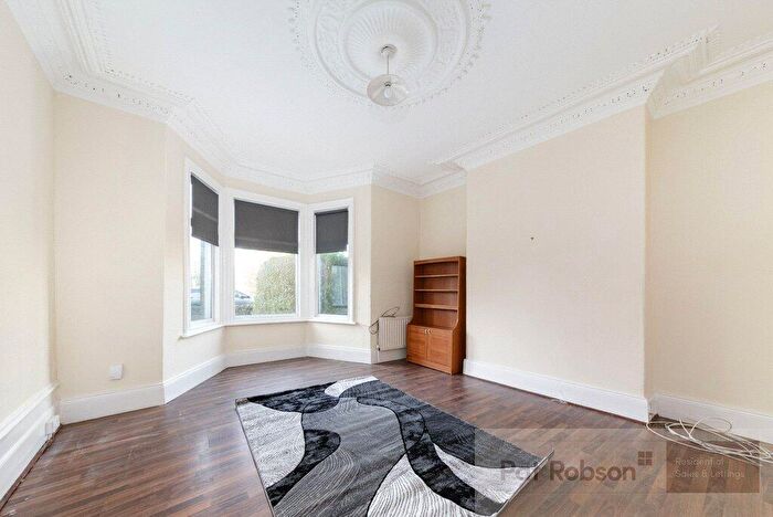 5 Bedroom Terraced House To Rent In Jesmond Vale Terrace, Heaton, Newcastle Upon Tyne, NE6