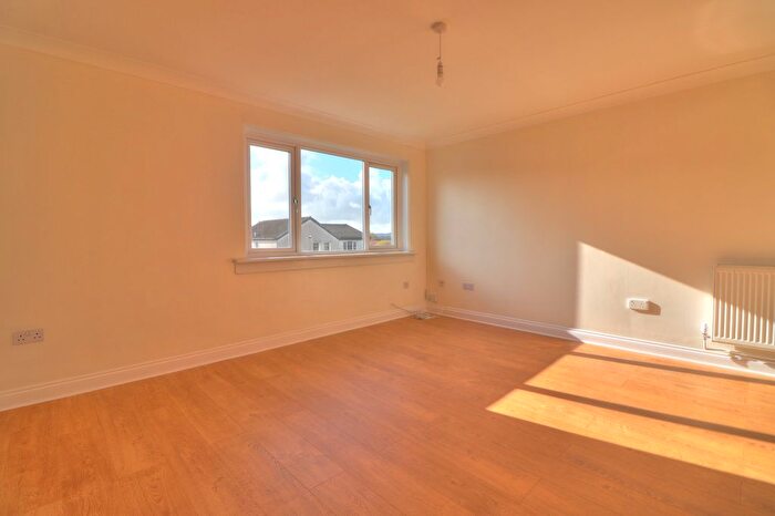 1 Bedroom Flat For Sale In Dunnottar Street, Glasgow, G64