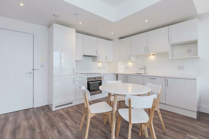 1 Bedroom Apartment To Rent In Argo Apartments, Canning Town London, E16