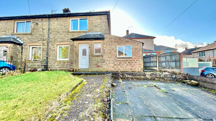 3 Bedroom Semi Detached House For Sale In Pendle Close, Bacup, OL13